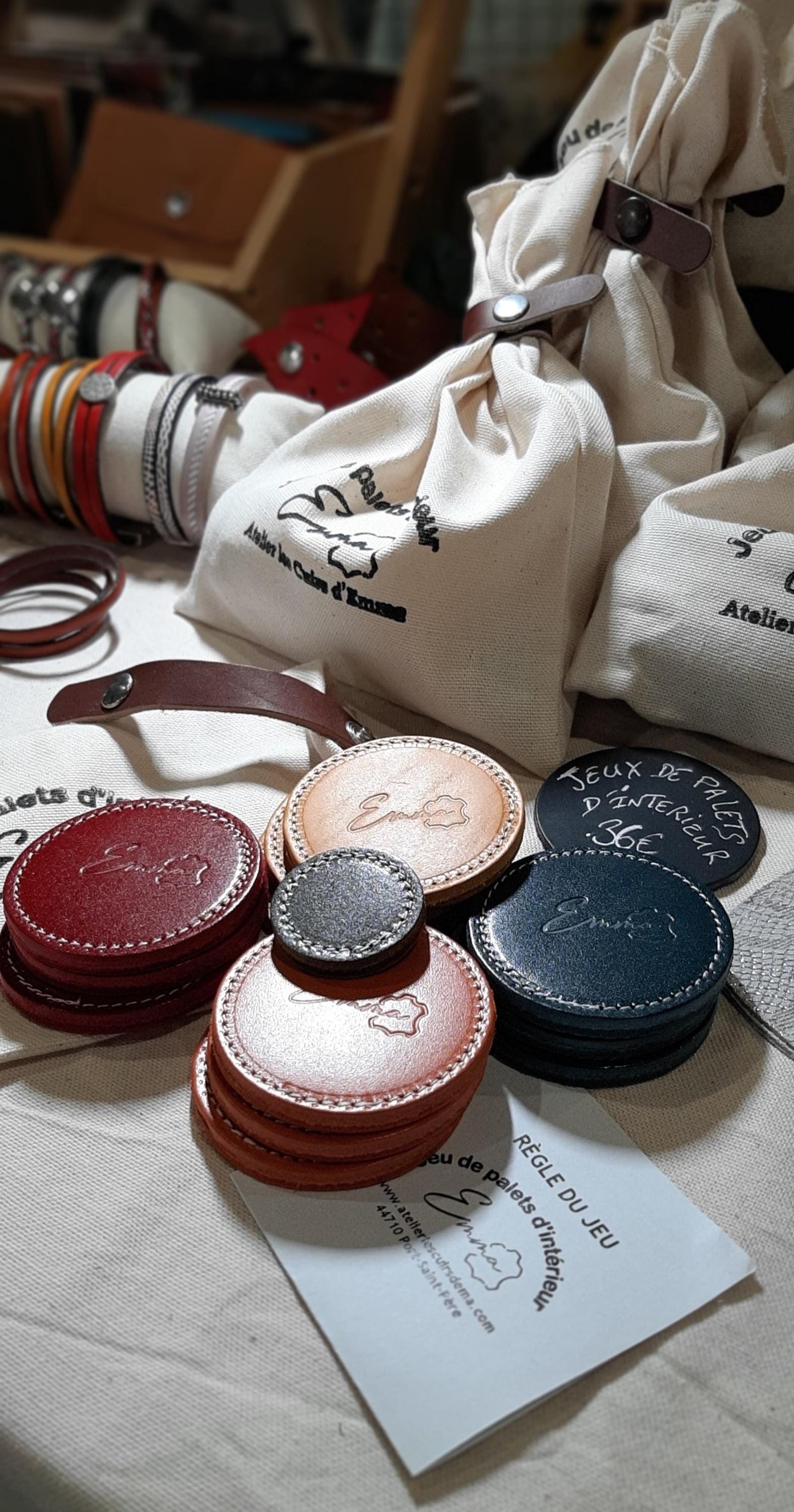 Jeu de palets d'intérieur en cuir